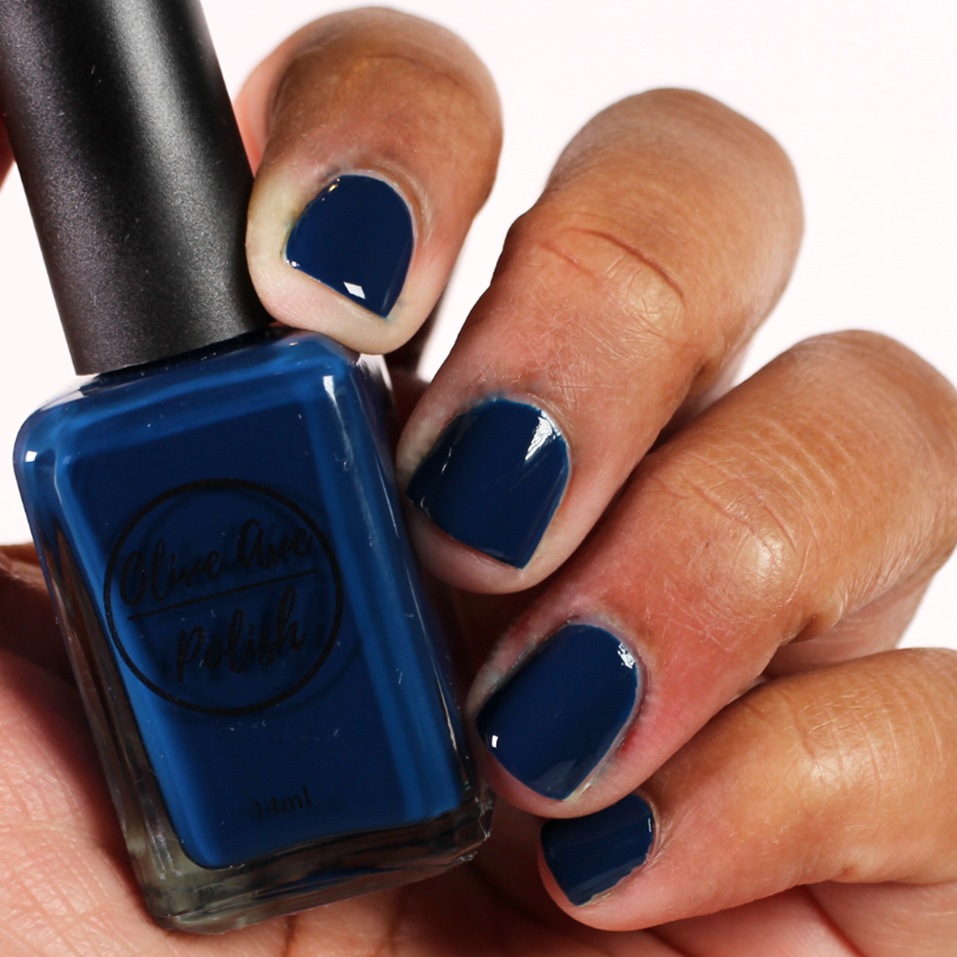 Signature | Oxford Blue Cream