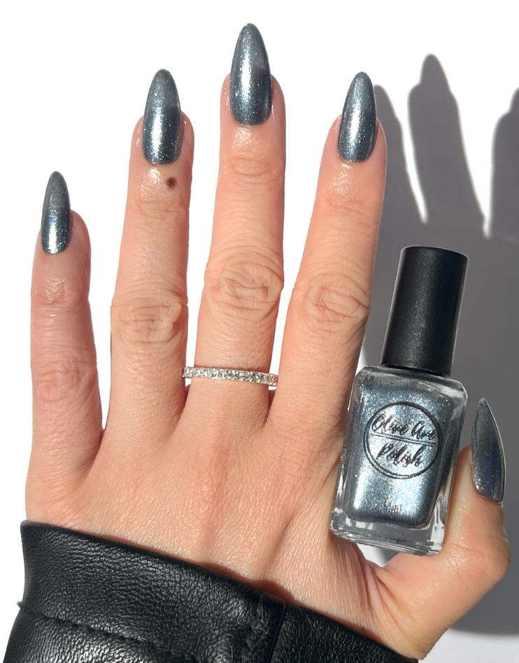 Night Court | Sparkly Gray Metallic