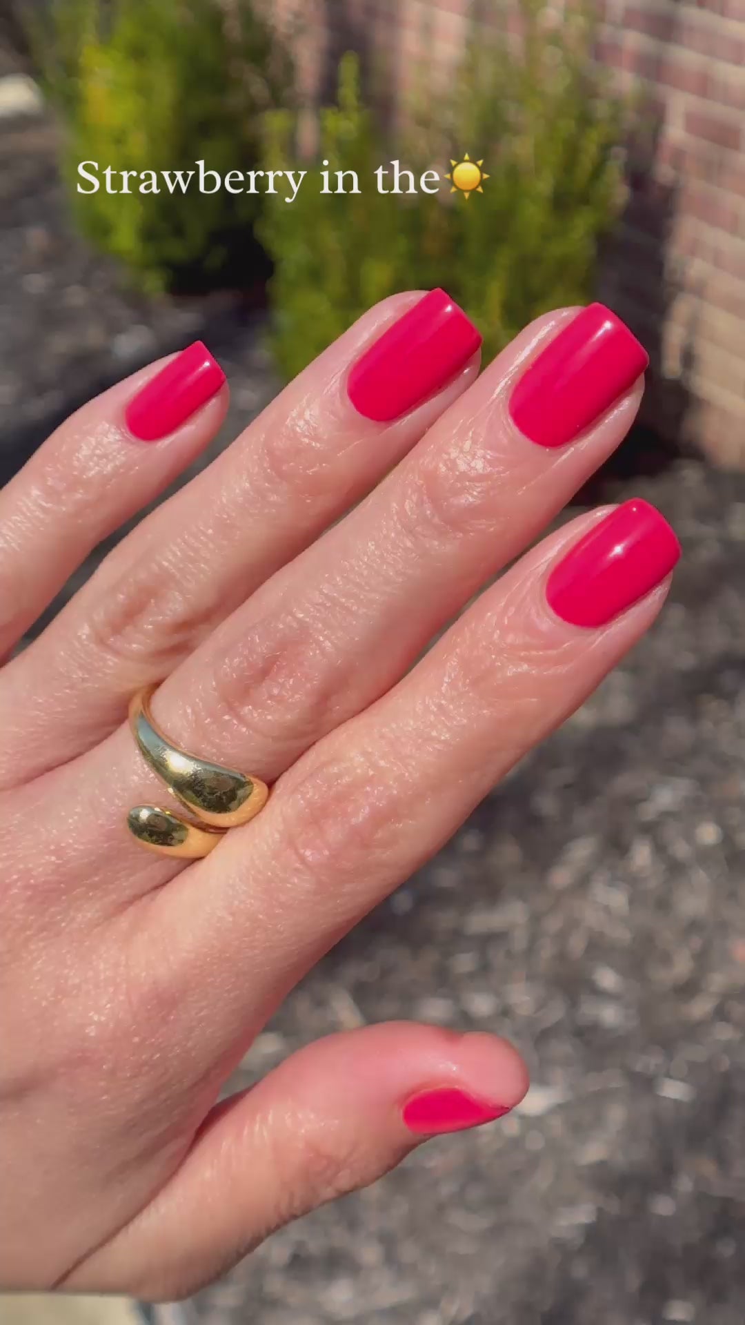 Red cream nail polish video