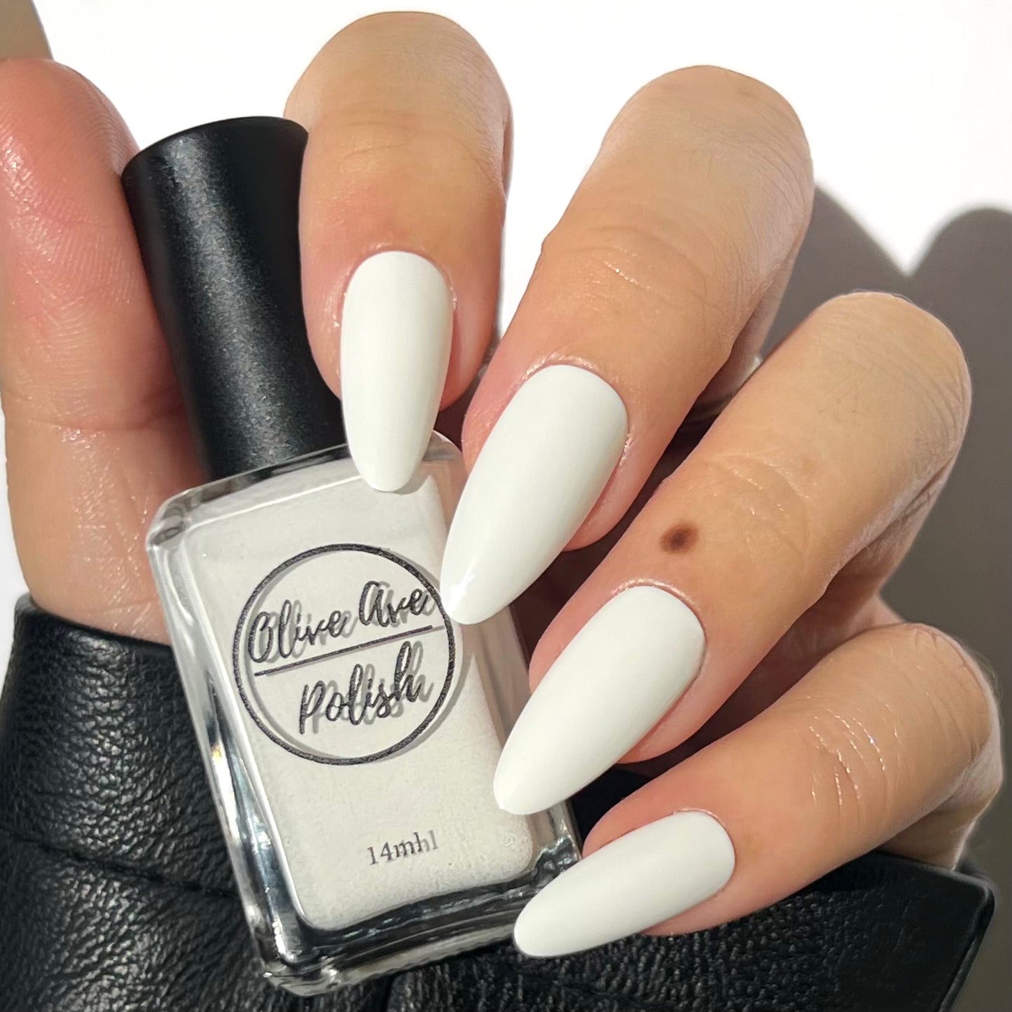 Snowy | Pure white cream