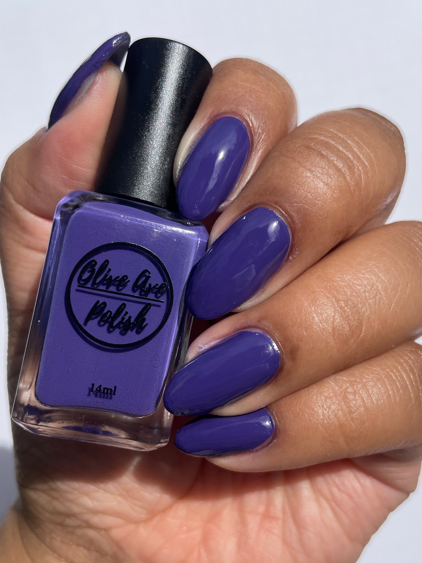 Titania | Rich Purple Cream