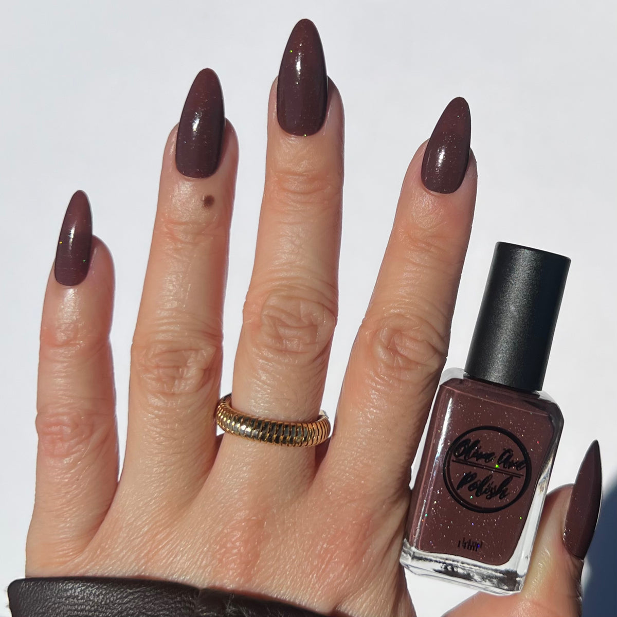 Burrow | Warm Brown Holographic