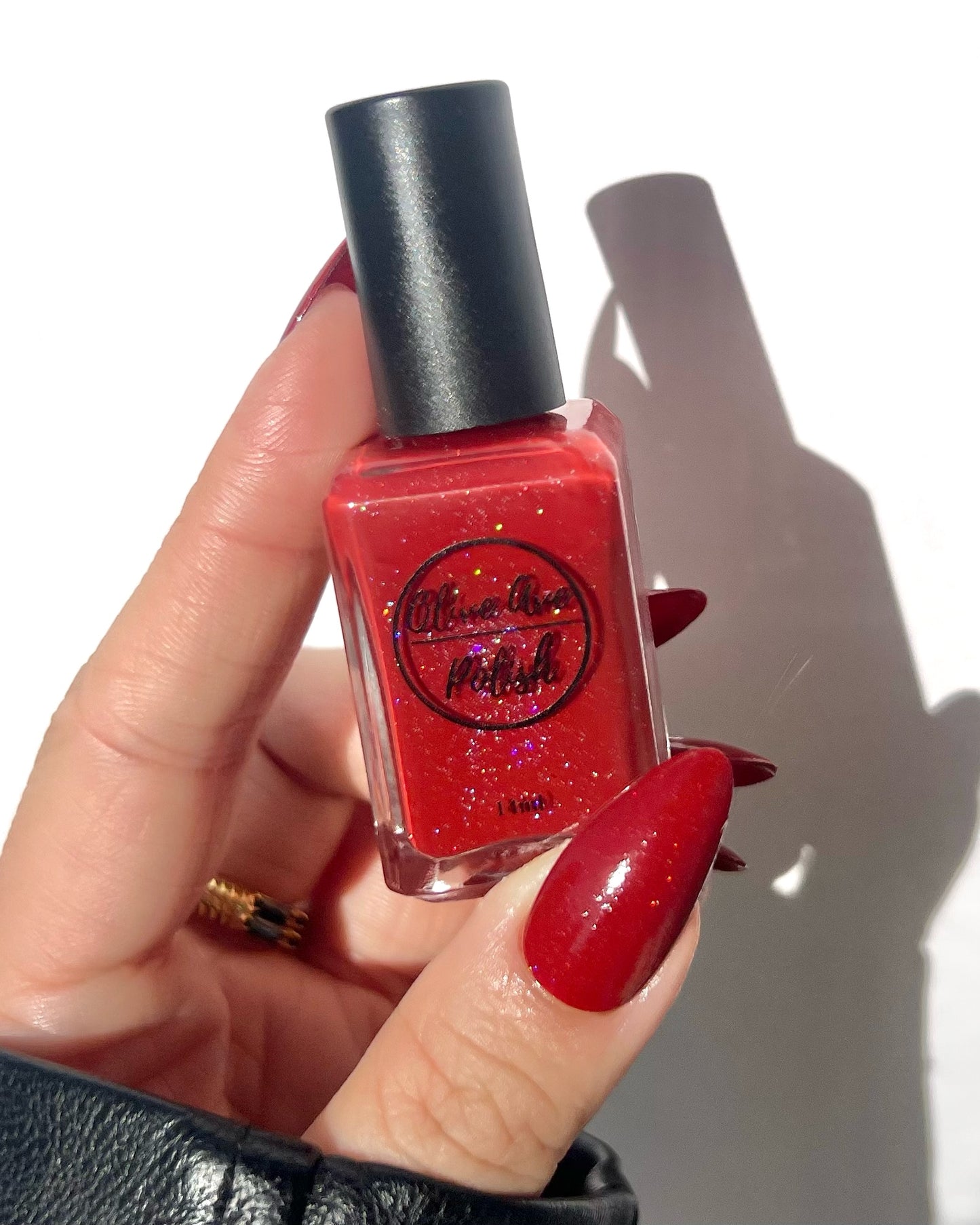 Spark | Red Scattered Holographic Cream